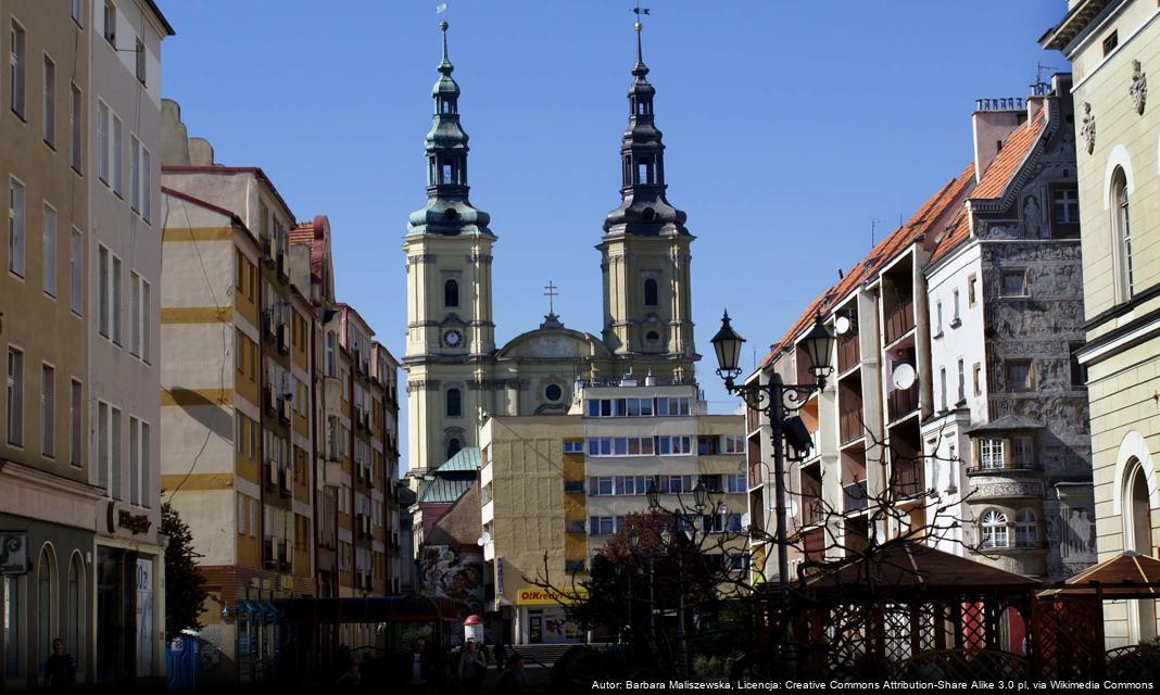 Bezpłatne badanie znamion skóry w Legnicy przyciągnęło wielu mieszkańców